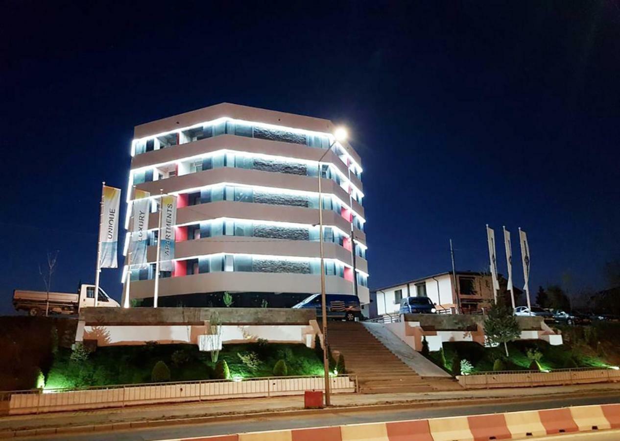 Donny Luxury Apartment Navodari Exterior photo